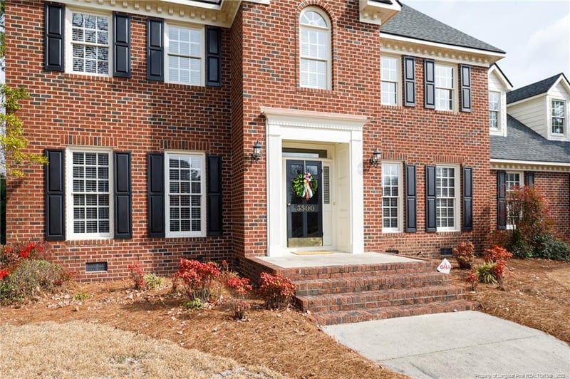3500 Prestwick Dr, Fayetteville, NC 28303