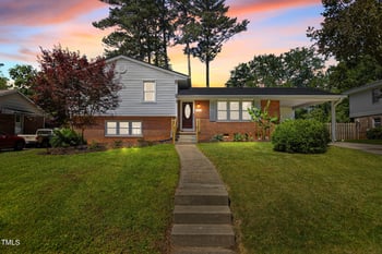 3501 Arrowwood Dr, Raleigh, NC 27604