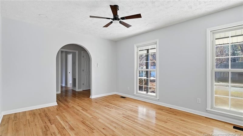 3501 Bennett Dr, Fayetteville, NC 28301