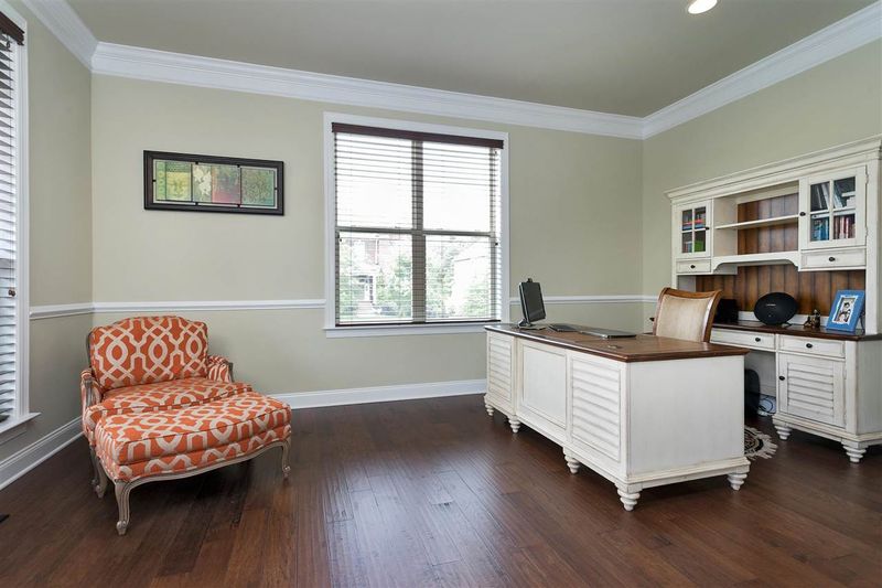 3501 Carvers Gap Ct, Cary, NC 27519