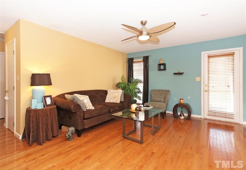 3501 Castlegate Dr, Raleigh, NC 27616