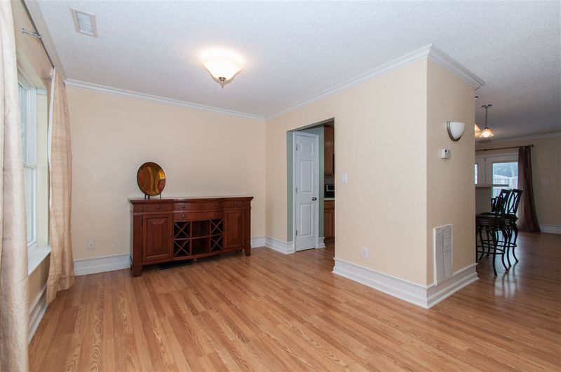 3501 Hamilton Mill Dr, Raleigh, NC 27616