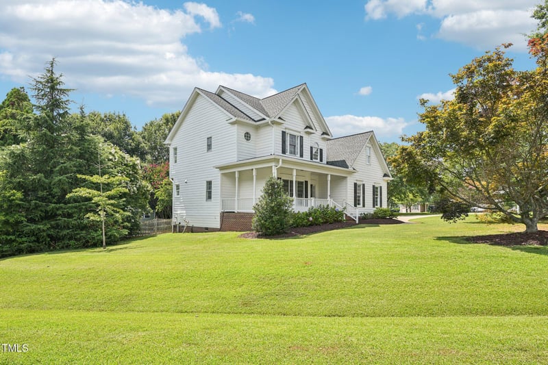 3501 Meadowhaven Dr, Apex, NC 27539