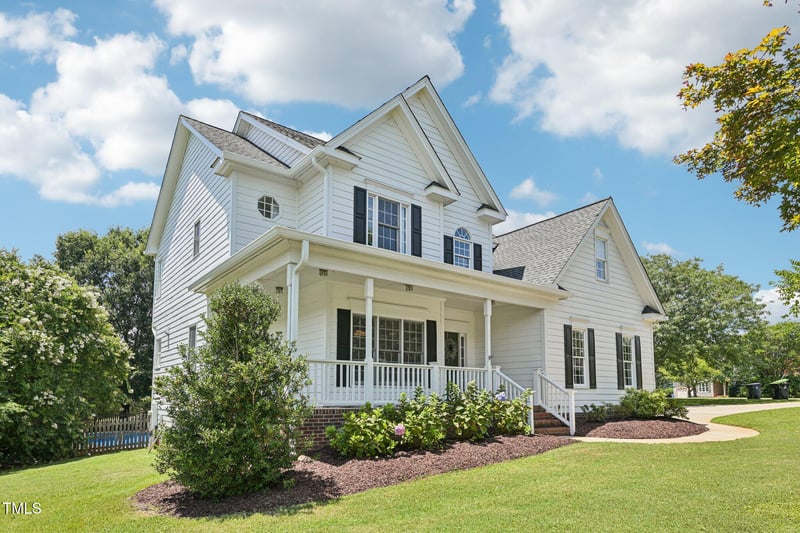 3501 Meadowhaven Dr, Apex, NC 27539