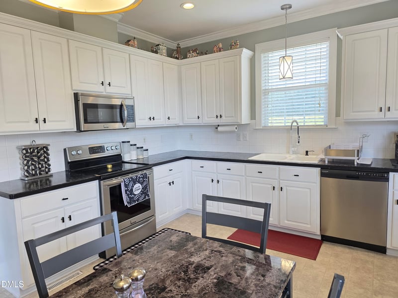 3502 Baybrooke Dr, Wilson, NC 27893