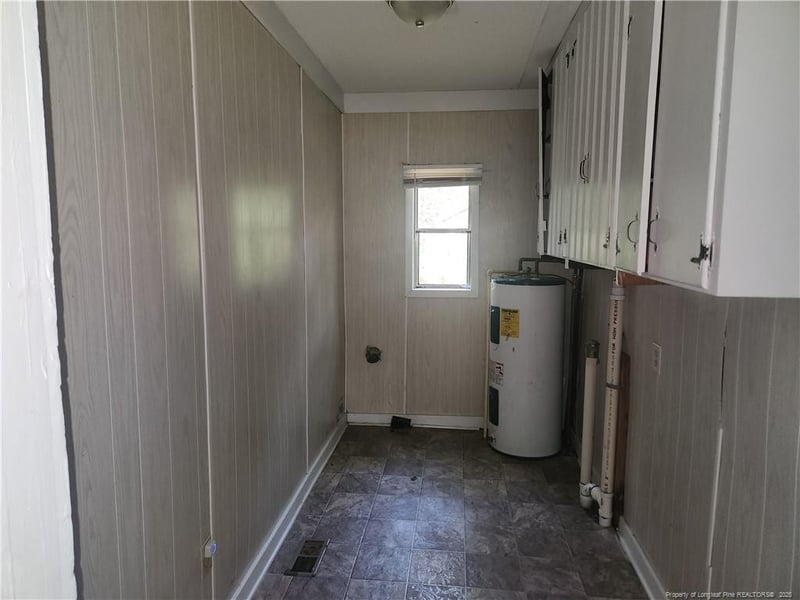 3502 Greenwood Dr, Fayetteville, NC 28311