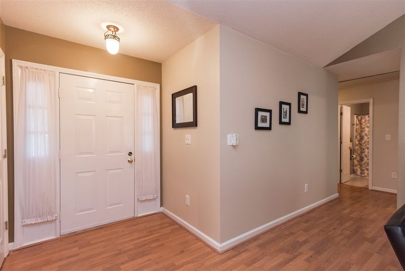 3502 Long Ridge Rd, Durham, NC 27703