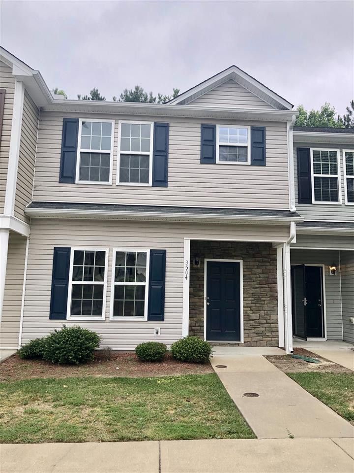 3504 Midway Island Ct, Raleigh, NC 27610