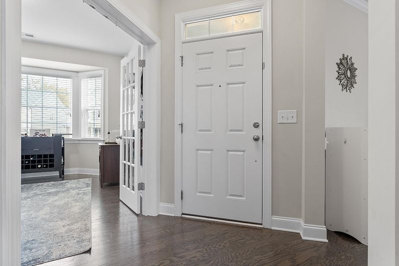 3504 Ogle Dr, Cary, NC 27518
