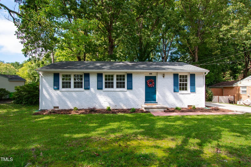 3505 Apache Dr, Raleigh, NC 27609