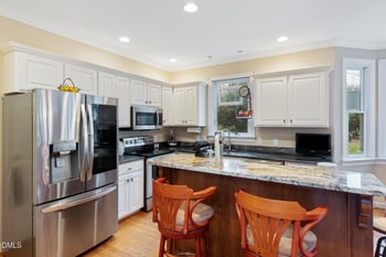 3505 Creekwood Bluffs Ct, Apex, NC 27539