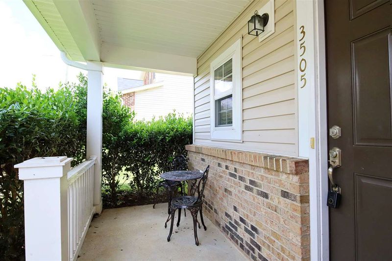 3505 Kernstown Dr, Raleigh, NC 27610