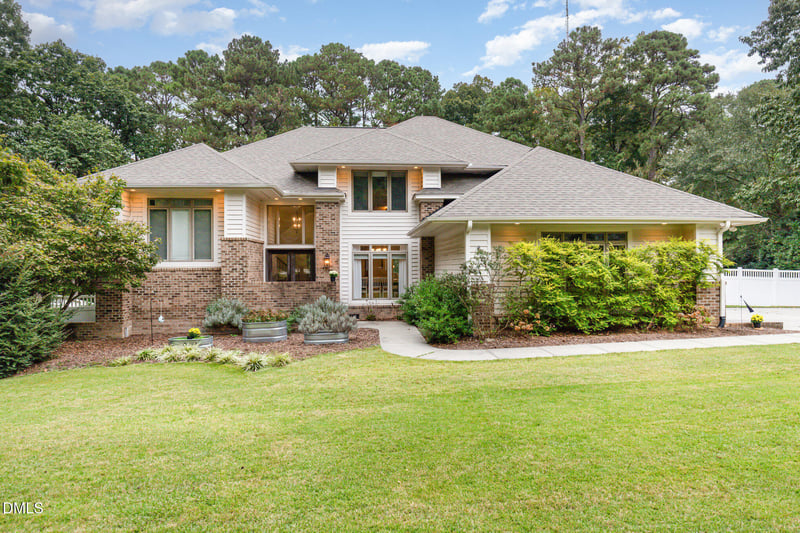 3505 Knightshire Dr, Apex, NC 27539