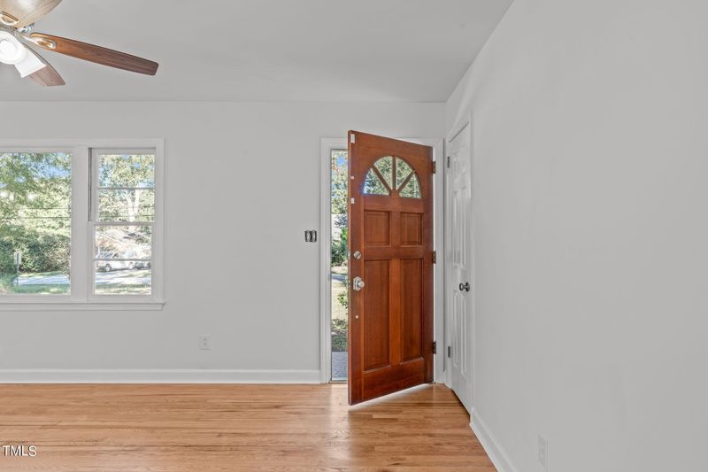 3506 Melrose Dr, Raleigh, NC 27604