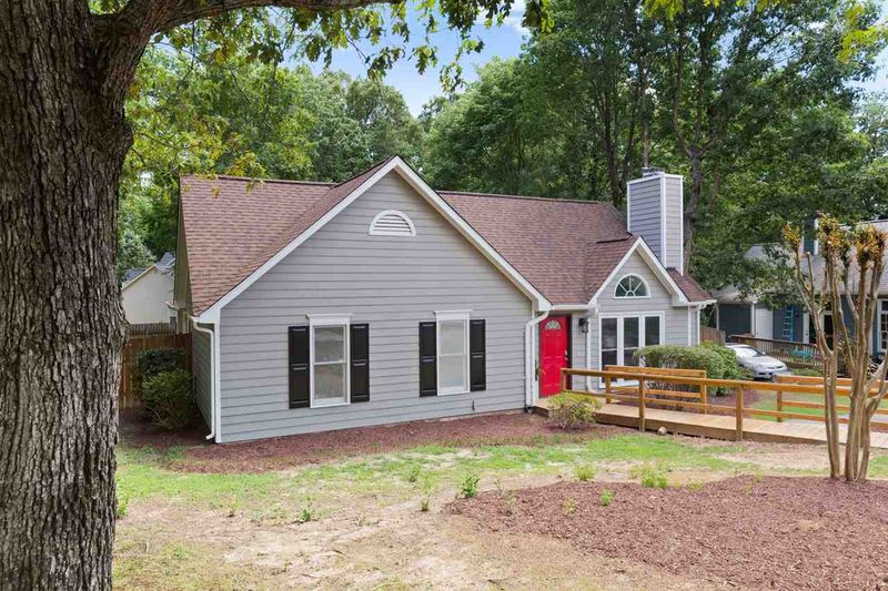 3506 Penn Dr, Durham, NC 27703