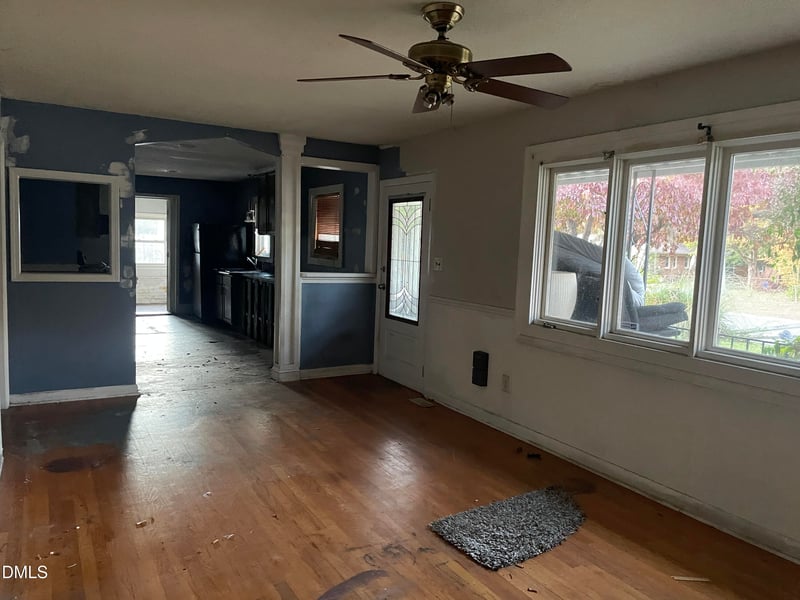 3507 Carlos Ave, Fayetteville, NC 28306