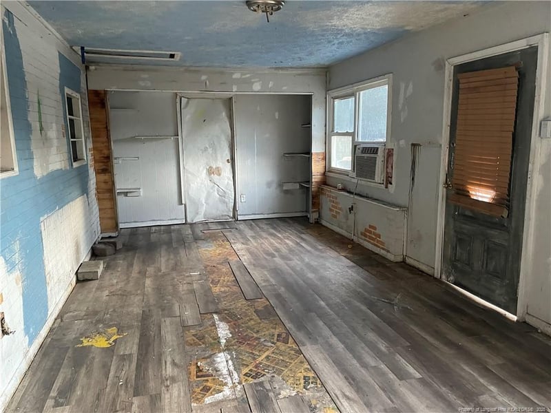 3507 Carlos Ave, Fayetteville, NC 28306