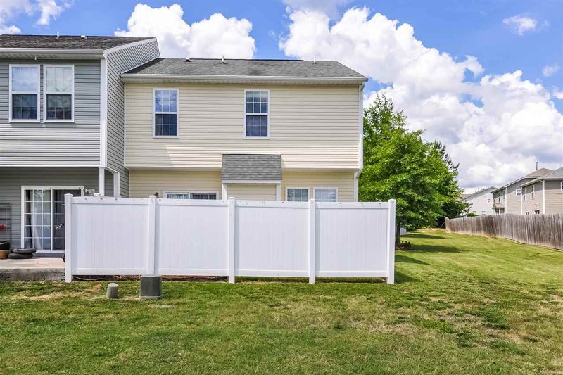 3507 Midway Island Ct, Raleigh, NC 27610