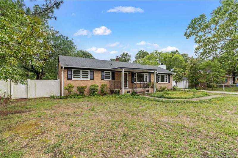 3507 Rosehill Rd, Fayetteville, NC 28311