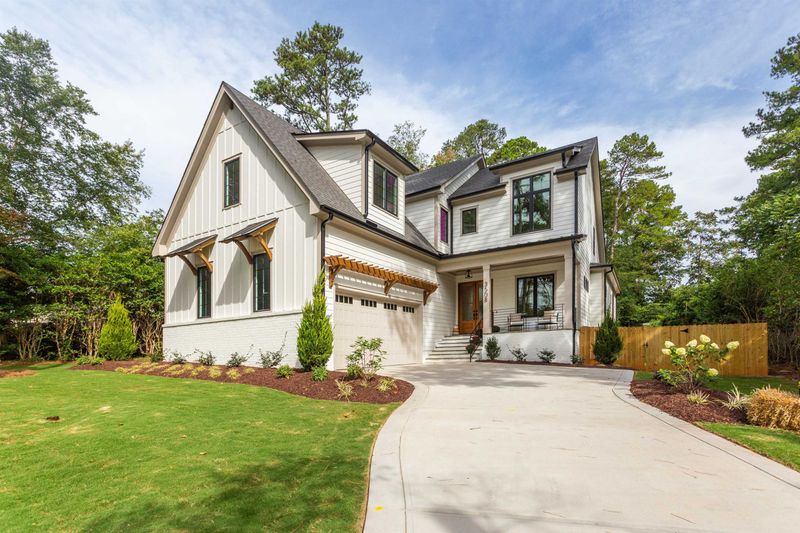 3508 Leonard St, Raleigh, NC 27607