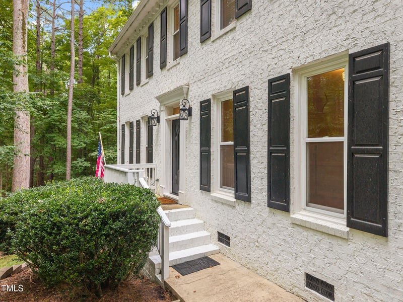 3508 Thornwood Ct, Raleigh, NC 27613