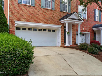 351 Bridgegate Dr, Cary, NC 27519