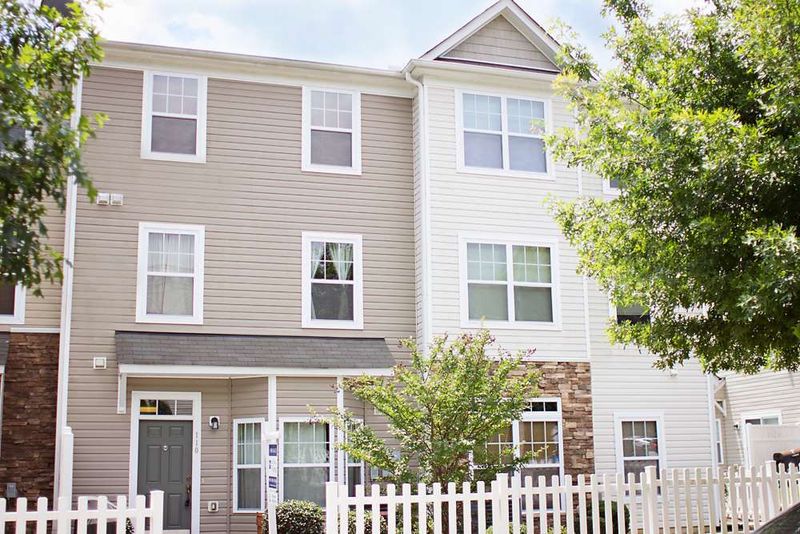 351 Gilman Ln #110, Raleigh, NC 27610