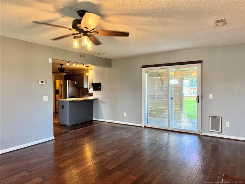 351 Highland Forest Dr, Sanford, NC 27332