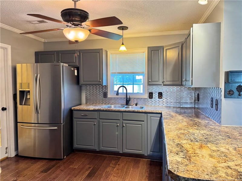 351 Highland Forest Dr, Sanford, NC 27332