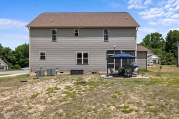 351 Lowery Ln, Benson, NC 27504
