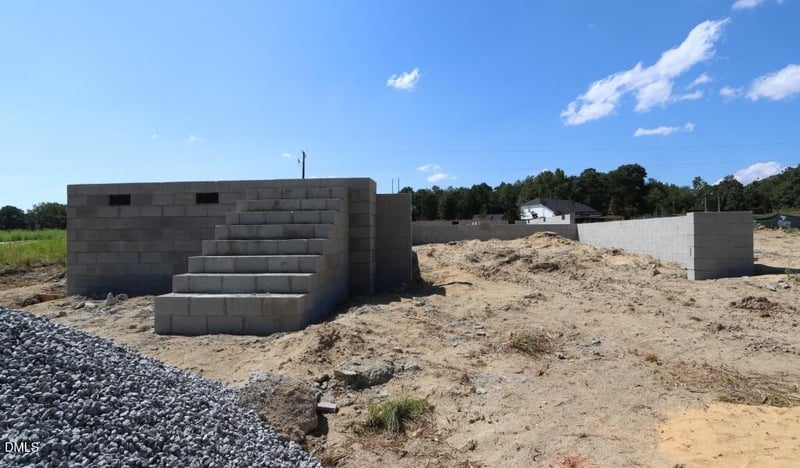 351 Mistflower Ln, Fuquay Varina, NC 27526