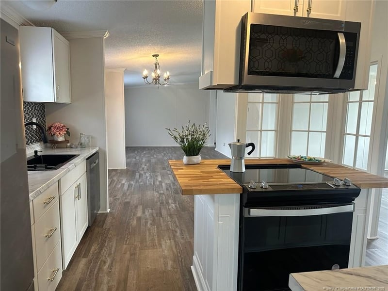 351 Prairie Ln, Lillington, NC 27546