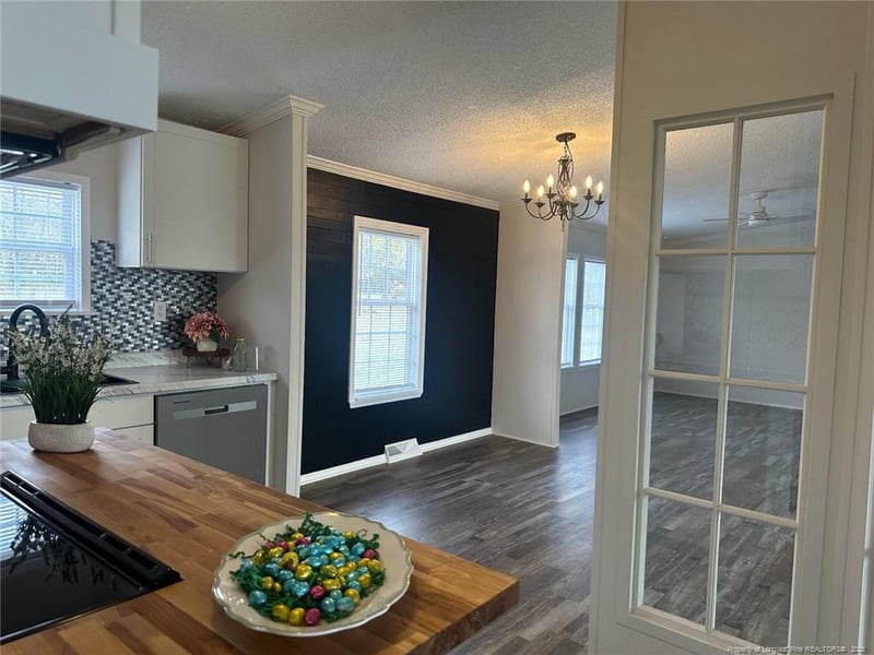351 Prairie Ln, Lillington, NC 27546