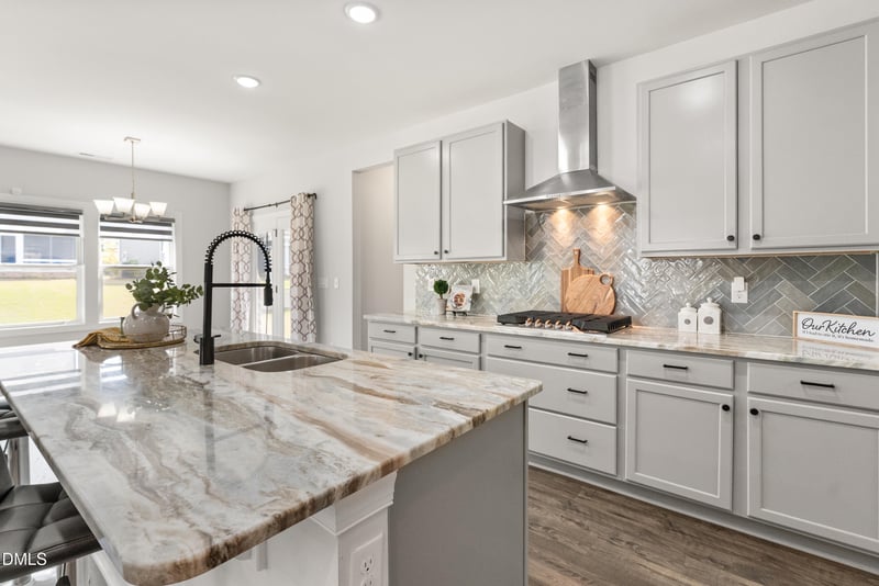 3510 Arran Lake Dr, Fuquay Varina, NC 27526