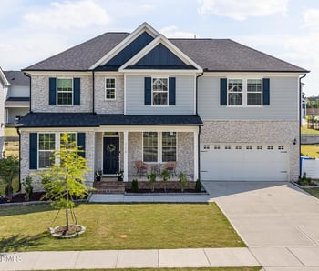 3510 Arran Lake Dr, Fuquay Varina, NC 27526