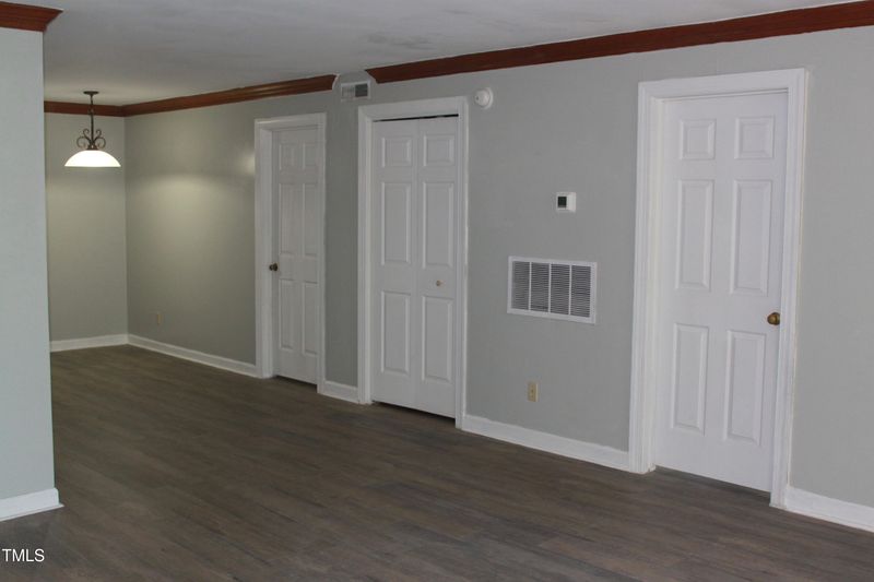 3511 Ivy Commons Dr #202, Raleigh, NC 27606