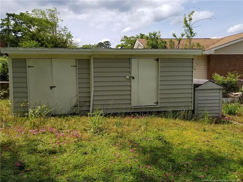 3512 Bullard St, Hope Mills, NC 28348