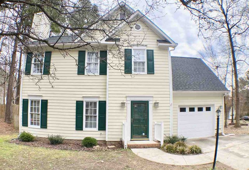 3512 Dechart Ln, Raleigh, NC 27616