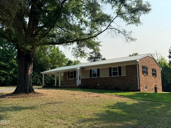 3512 Woodsdale Rd, Roxboro, NC 27574