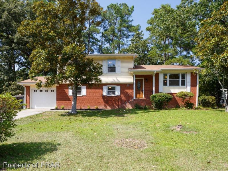 3513 Bennett Dr, Fayetteville, NC 28301