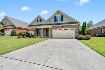 3513 Bentwinds Bluffs Ln, Fuquay Varina, NC 27526