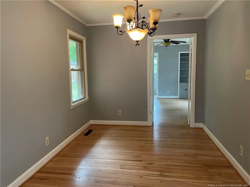 3513 Edna St, Fayetteville, NC 28311