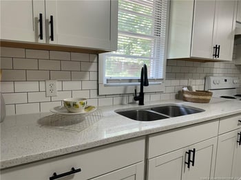 3513 Greenwood Dr, Fayetteville, NC 28311