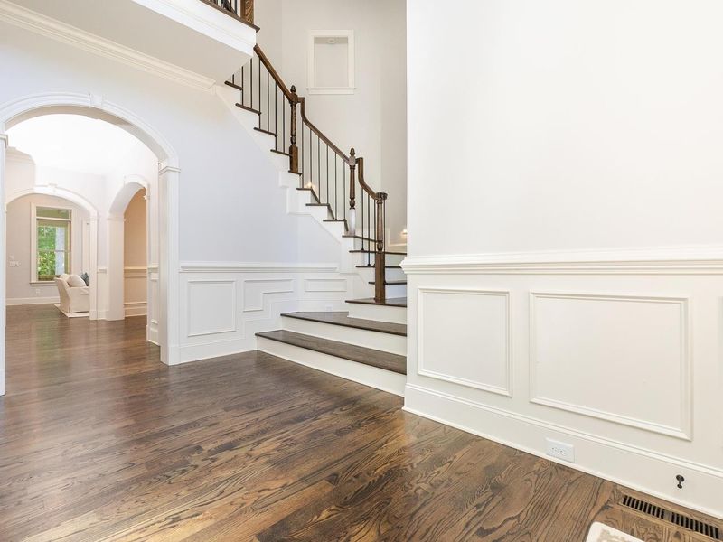 3514 Andrews Ln, Raleigh, NC 27607