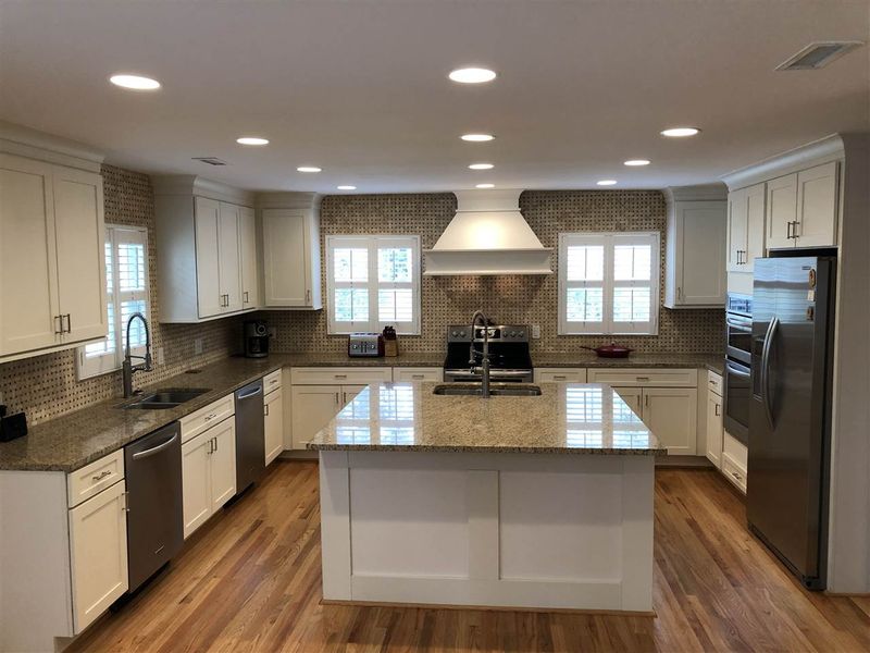 3514 Carriage Dr, Raleigh, NC 27612