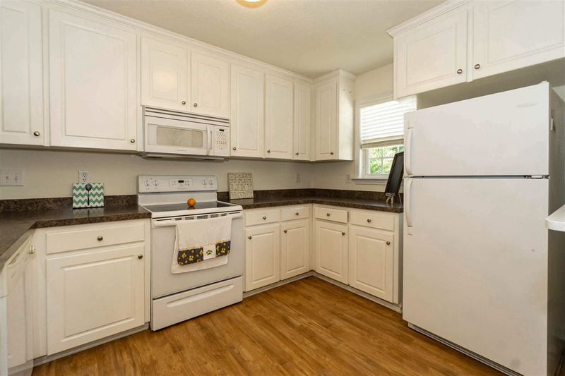 3514 E Cotton Gin Dr, Clayton, NC 27527