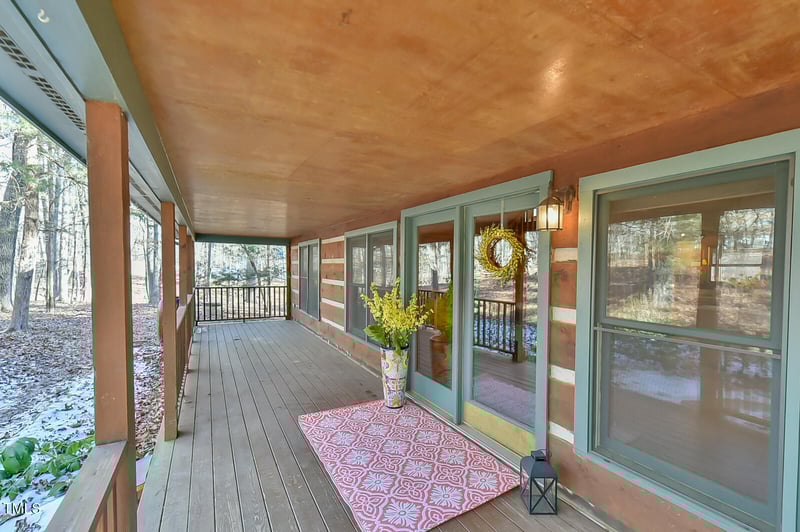 3514 Hawk Ridge Rd, Chapel Hill, NC 27516