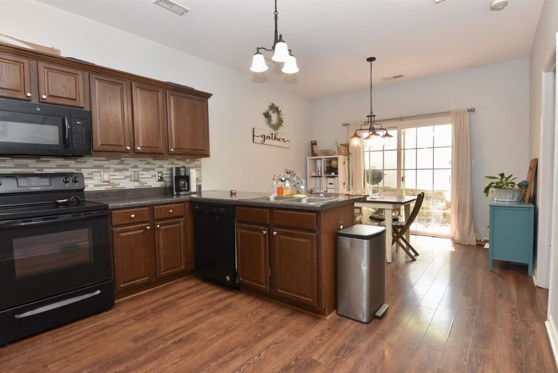 3514 Midway Island Ct, Raleigh, NC 27610