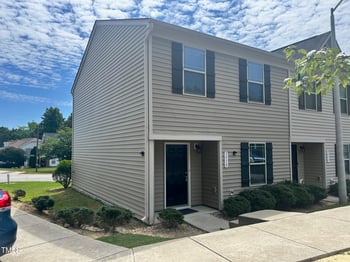 3515 Midway Island Ct, Raleigh, NC 27610