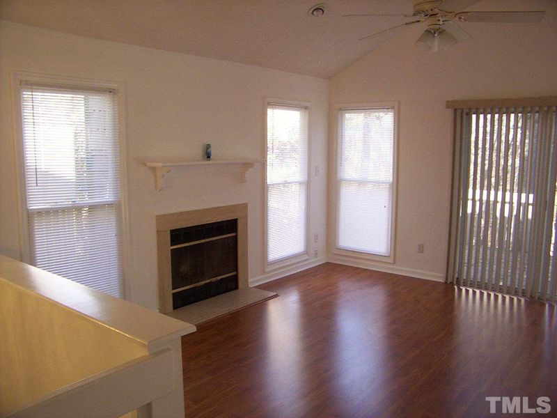 3515 Willow Tree Ln, Clayton, NC 27520